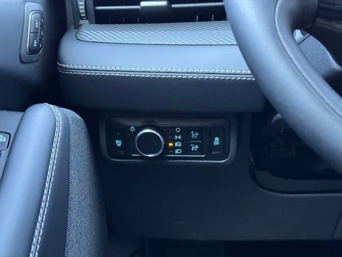 New 2025 Ford Mustang Mach-E Premium image 24