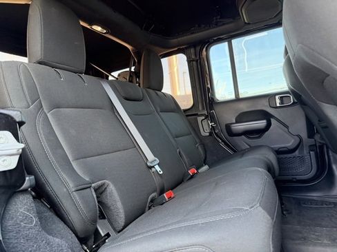 Used 2020 Jeep Wrangler Unlimited Sport S image 42
