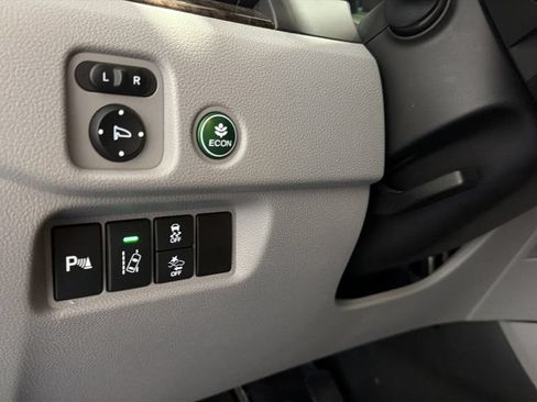 Used 2016 Honda Pilot Elite image 15