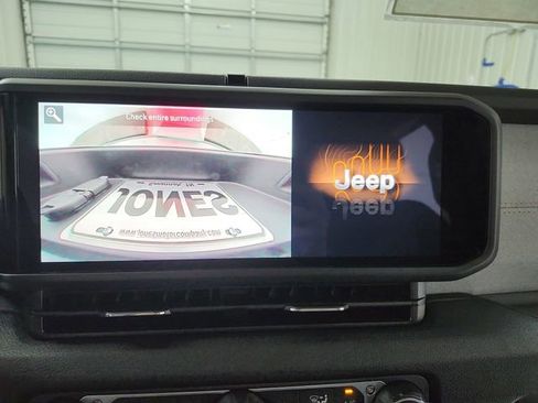 New 2026 Jeep Gladiator Mojave AWD/4WD image 15
