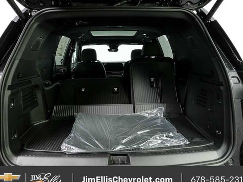 New 2026 Chevrolet Traverse Z71 w/ Driver Confidence Package image 32
