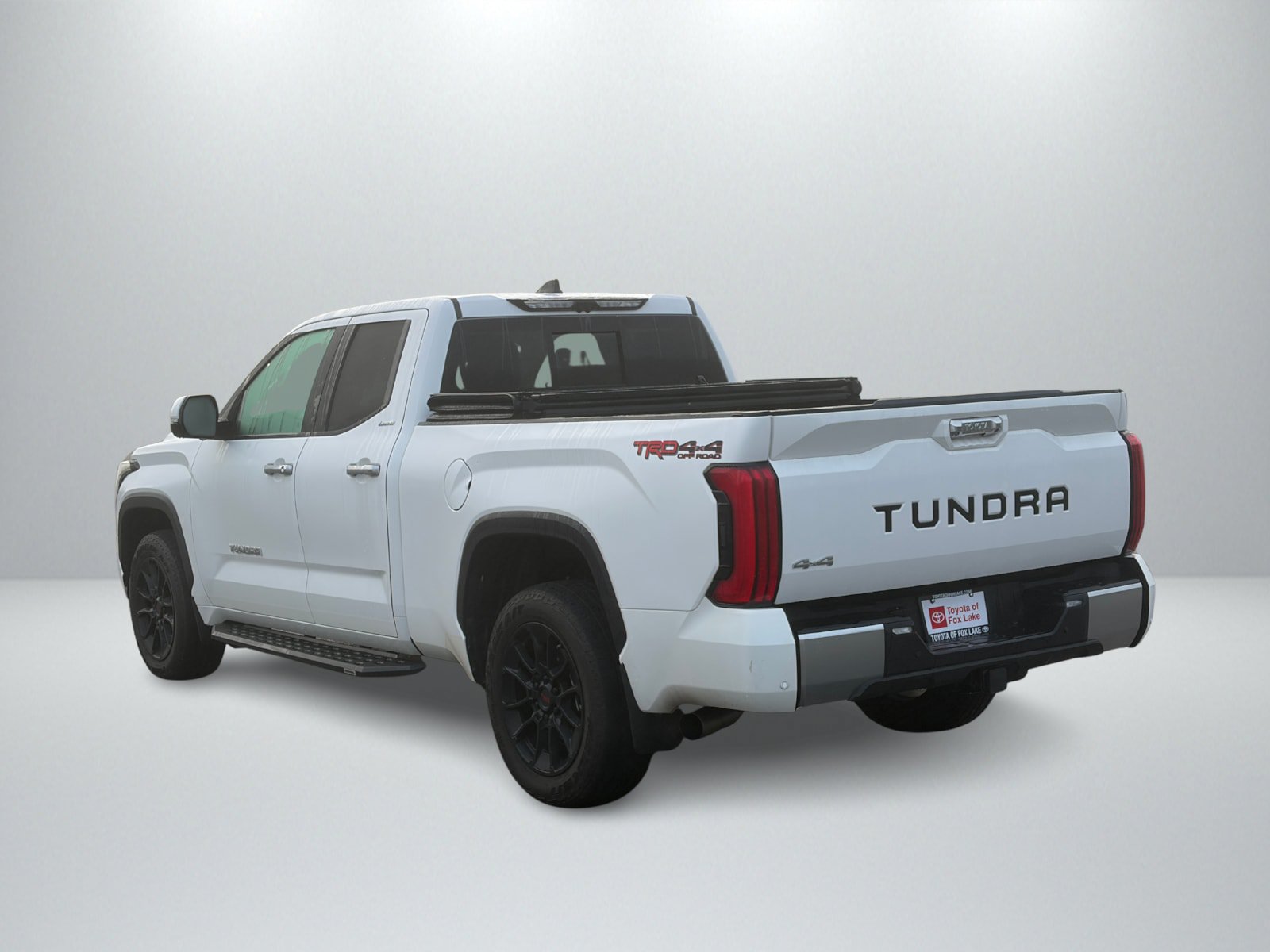 Used 2022 Toyota Tundra Limited w/ TRD Off-Road Package AWD/4WD image 3