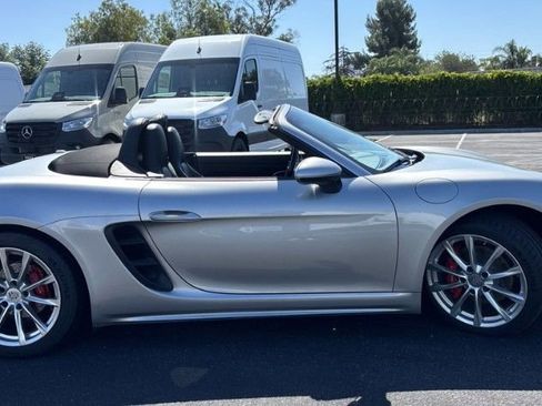 Used 2017 Porsche 718 Boxster S RWD image 4