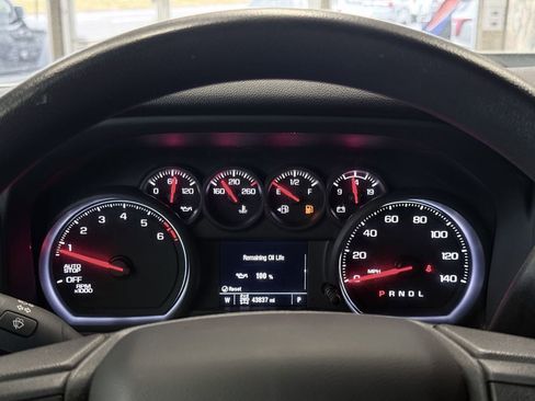 Used 2023 Chevrolet Silverado 1500 Custom Trail Boss image 44