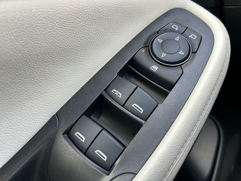 Used 2024 Buick Encore GX Sport Touring w/ Advanced Technology Package image 20