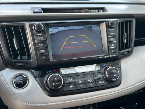 Used 2017 Toyota RAV4 Limited FWD image 26