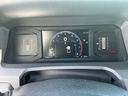 Certified 2025 Toyota Tacoma SR5 image 10