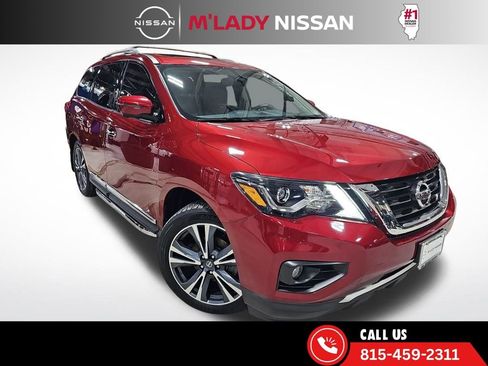 Used 2019 Nissan Pathfinder Platinum image 1