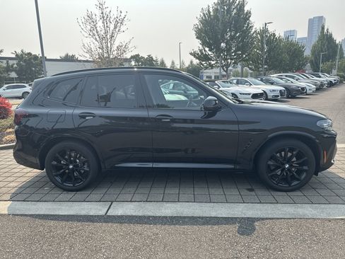 Used 2023 BMW X3 xDrive30i w/ M Sport Package AWD/4WD image 4