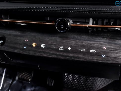 Used 2024 Nissan Ariya EVOLVE+ e-4ORCE image 28