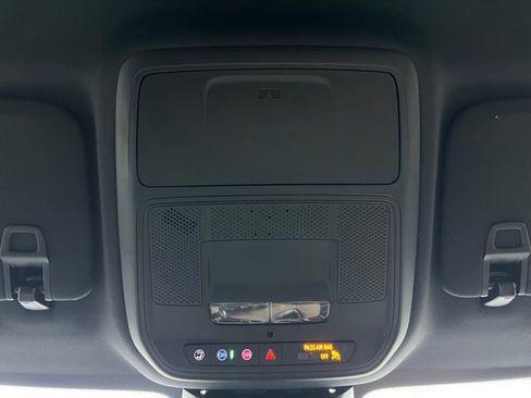 New 2026 Chevrolet Equinox ACTIV w/ Convenience Package III AWD/4WD image 30