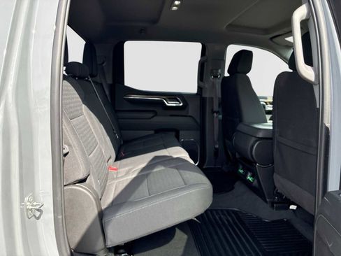 Certified 2024 Chevrolet Silverado 1500 LT image 27