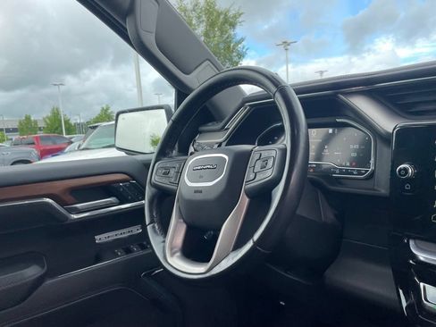 Used 2022 GMC Sierra 1500 Denali w/ Denali Carbonpro Edition AWD/4WD image 27