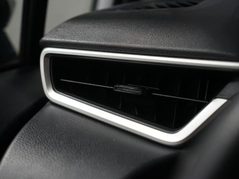 Certified 2023 Toyota Corolla LE image 23