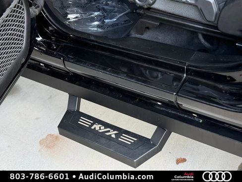 Used 2024 Jeep Wrangler Unlimited Sport AWD/4WD image 21