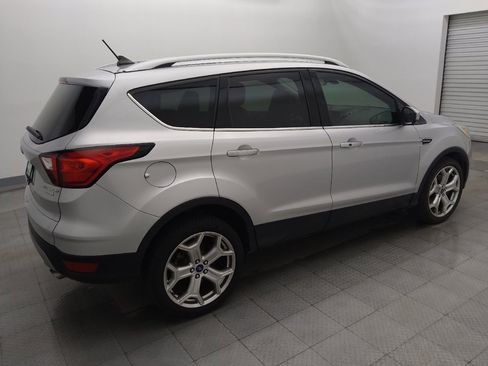 Used 2019 Ford Escape Titanium FWD image 10