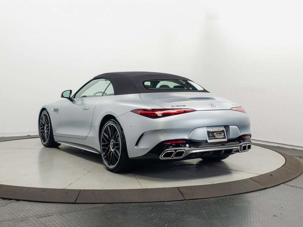 Used 2025 Mercedes-Benz SL 63 AMG 4MATIC image 29