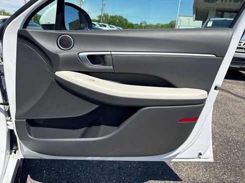 Certified 2025 Hyundai Sonata SEL FWD image 35