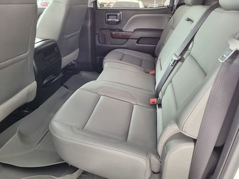 Used 2017 GMC Sierra 1500 SLT image 18