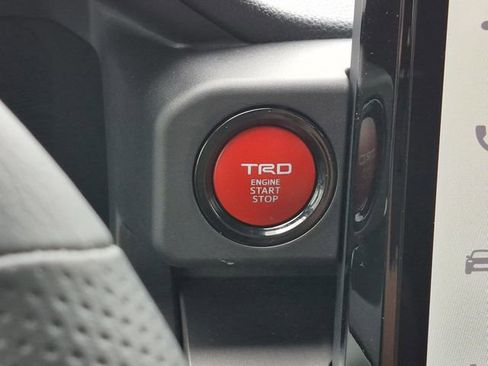 Used 2025 Toyota Tacoma TRD Sport RWD image 36
