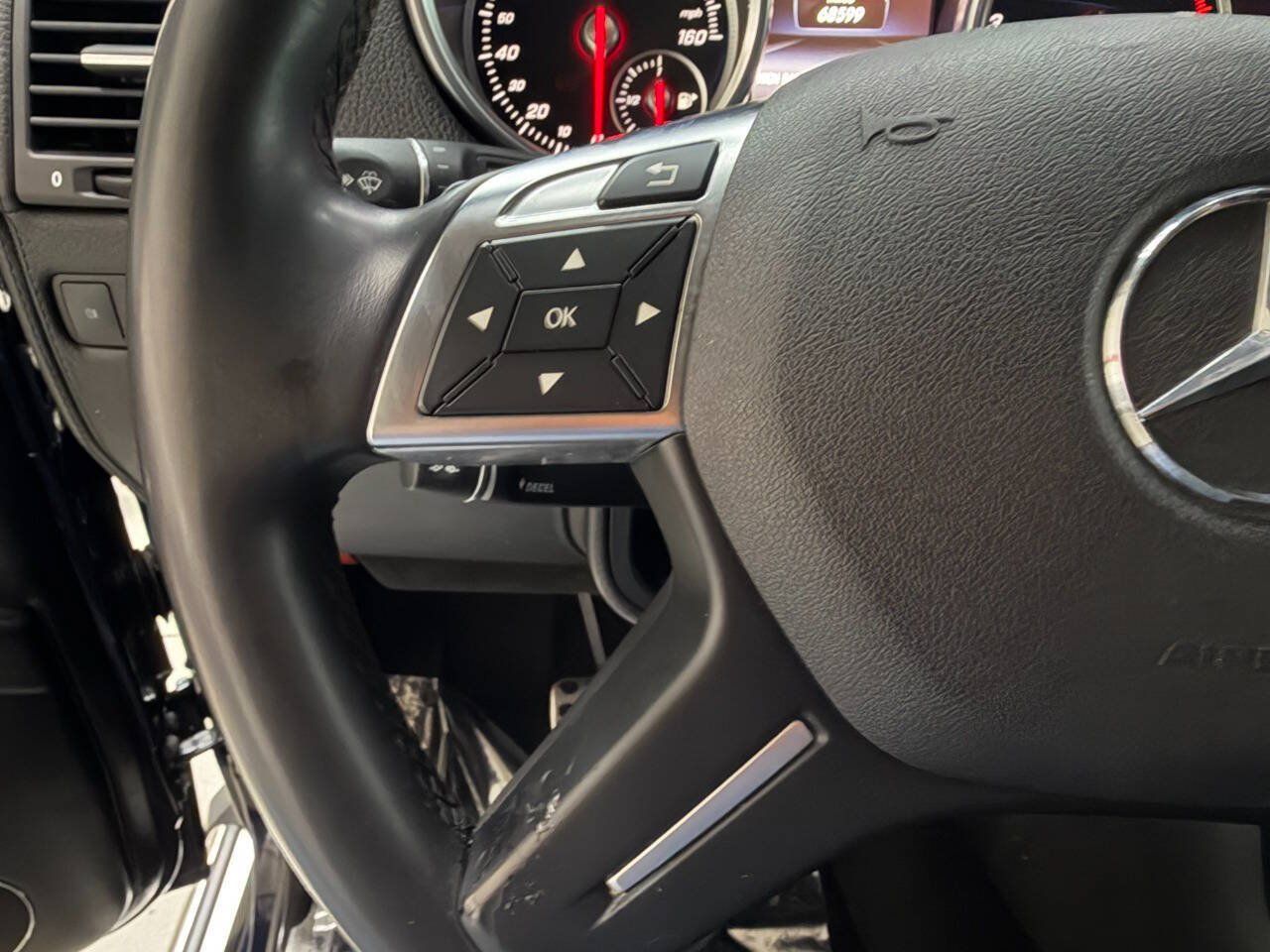 Used 2016 Mercedes-Benz G 550 image 24
