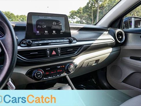 Used 2019 Kia Forte LXS FWD image 27