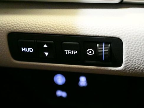 Used 2018 Honda Accord Touring image 44