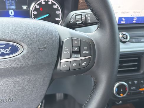 Used 2024 Ford Maverick Lariat FWD image 26