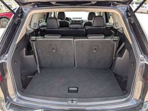 Used 2018 Volkswagen Atlas SE AWD/4WD image 31