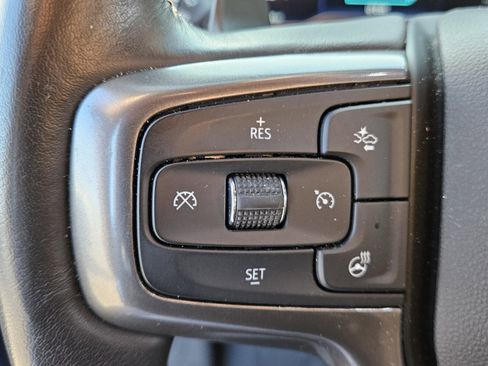 Used 2023 Chevrolet Silverado 1500 ZR2 w/ Technology Package image 38