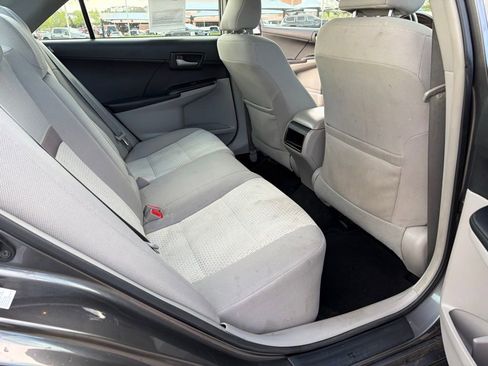 Used 2014 Toyota Camry FWD image 16