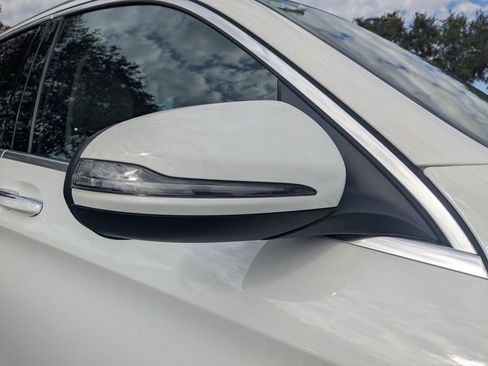 Certified 2022 Mercedes-Benz GLC 300 GLC 300 w/ Premium Package Lite image 25