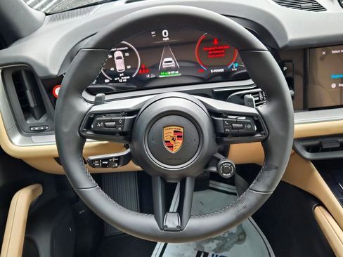 New 2026 Porsche Cayenne E-Hybrid image 15