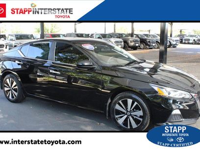 Used 2022 Nissan Altima 2.5 SV