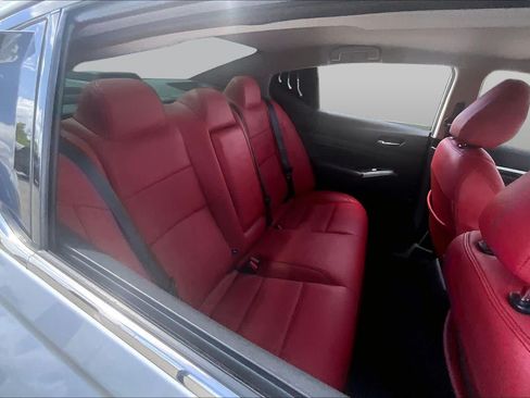 Used 2023 Nissan Altima 2.5 SR FWD image 18