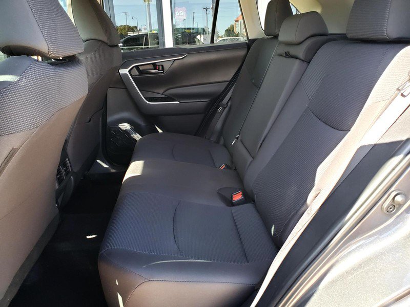 Used 2025 Toyota RAV4 LE FWD image 15
