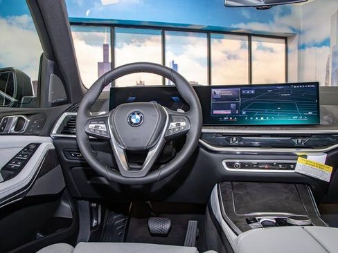 Used 2026 BMW X5 xDrive40i w/ Climate Comfort Package AWD/4WD image 16