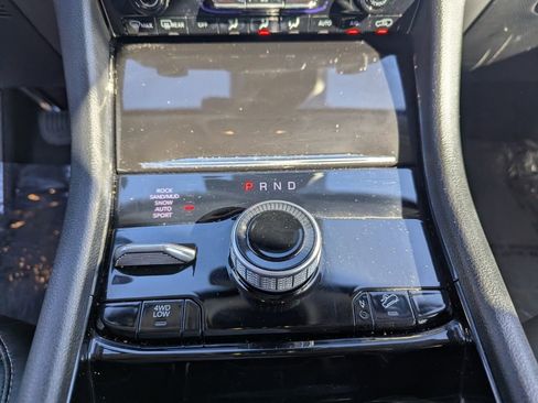 Used 2022 Jeep Grand Cherokee Limited 4xe w/ Luxury Tech Group II image 26