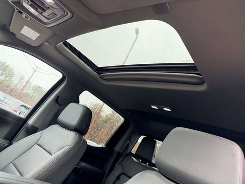 Used 2021 Chevrolet Silverado 1500 LTZ w/ LTZ Premium Package image 20