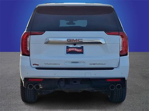 Used 2021 GMC Yukon XL Denali image 5