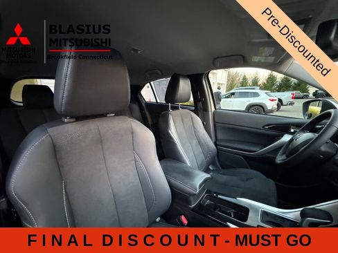 Used 2023 Mitsubishi Eclipse Cross SE AWD/4WD image 17