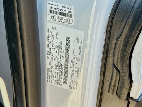 Used 2019 Ford Transit 250 130 Medium Roof RWD image 28