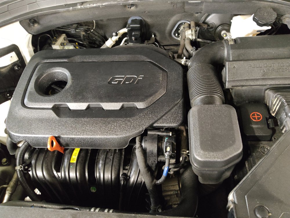 Used 2019 Hyundai Santa Fe SE AWD/4WD image 30