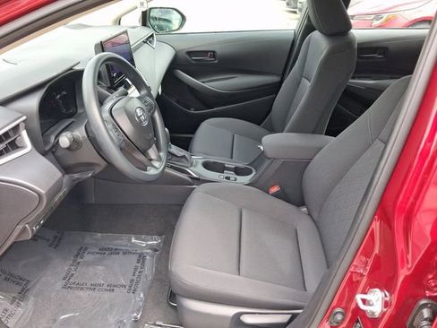 Used 2026 Toyota Corolla LE image 12