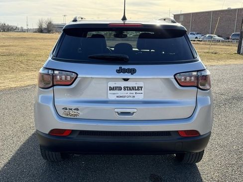 Certified 2024 Jeep Compass Latitude w/ Altitude Special Edition image 5