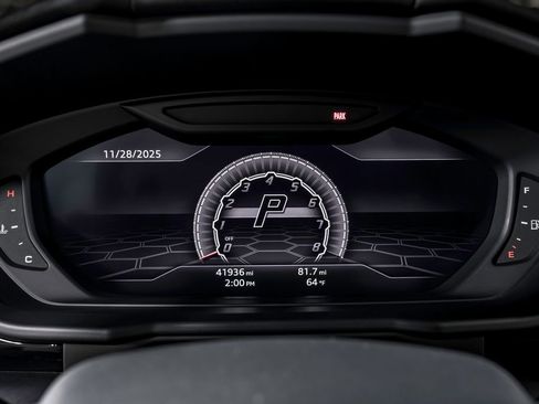 Used 2021 Lamborghini Urus image 15