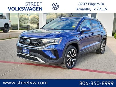 Certified 2023 Volkswagen Taos SE w/ Panoramic Sunroof Package