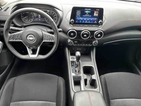 Used 2024 Nissan Sentra SR w/ Lighting Package FWD image 16