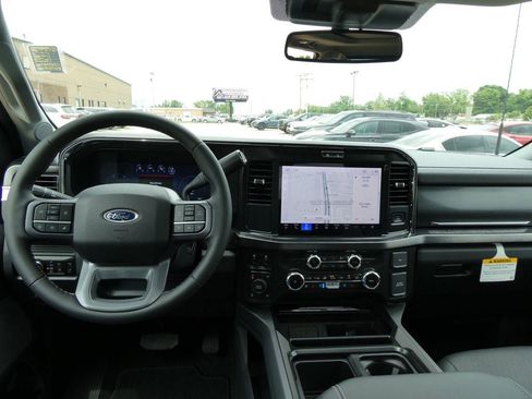 New 2026 Ford F350 Lariat w/ Black Appearance Package AWD/4WD image 15
