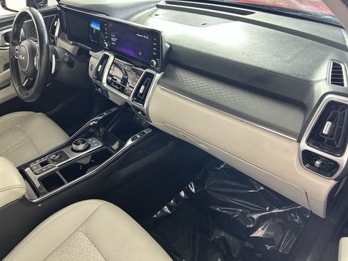 Used 2023 Kia Sorento SX Prestige AWD/4WD image 28